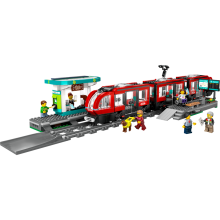                             LEGO® City 60423 Tramvaj a zastávka v centru města                        