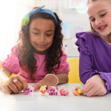                             Hatchimals líhnoucí se zvířátka ve vodě karton                        