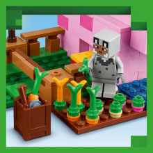                             LEGO® Minecraft®  21268 Domeček Prasátka                        