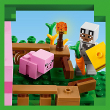                             LEGO® Minecraft®  21268 Domeček Prasátka                        